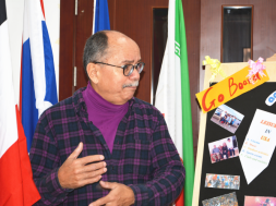 *18漫画
多门课程教学成果展示会（Open House）成功举行