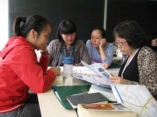 18漫画
第一批青年骨干教师暑期英国培训圆满结束