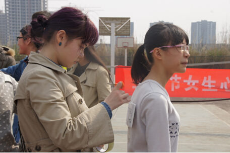 *18漫画
女生节活动顺利举行