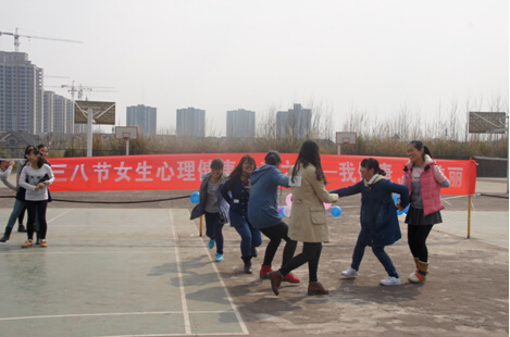 *18漫画
女生节活动顺利举行