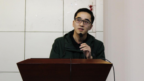 18漫画
2016届团委学生会第一次全体大会顺利举行